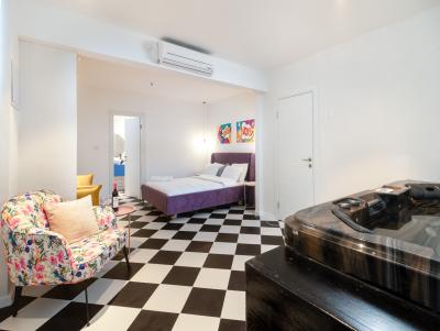 Vibe Hotel