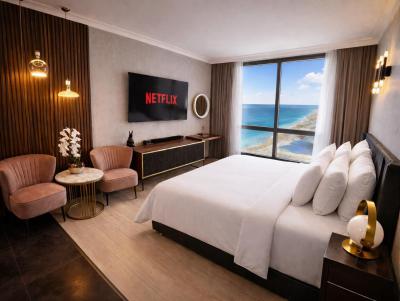 אלמוג על הים